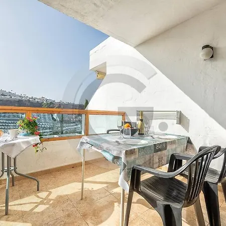 Cozy Corner Моган